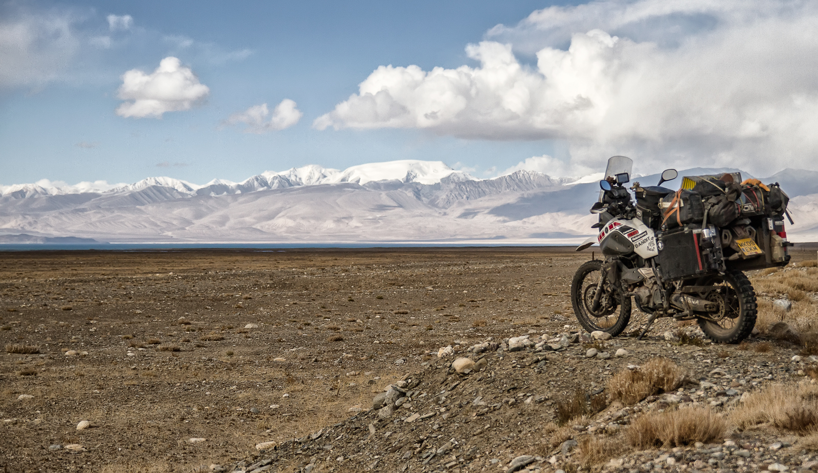 Motorrad Tadschikistan Kara-kul Berg