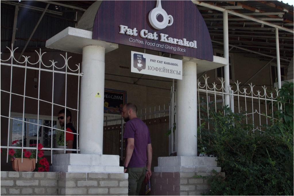 Karakol Issyk-Kul Kirgistan Sozial Café