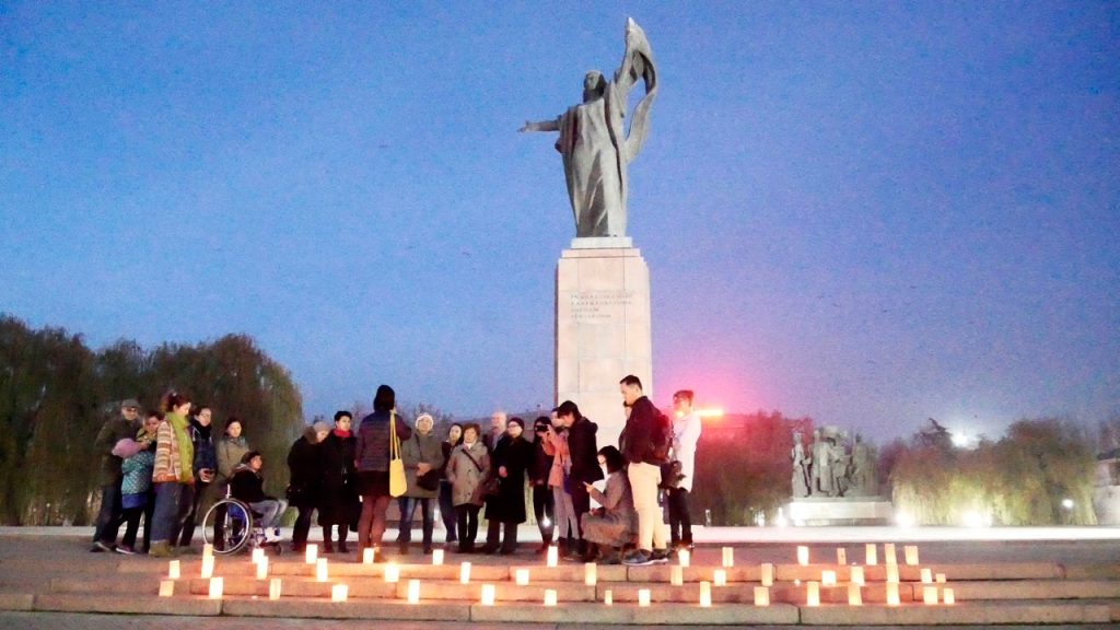 Bishkek Feminist Initiative Tag Gewalt an Frauen