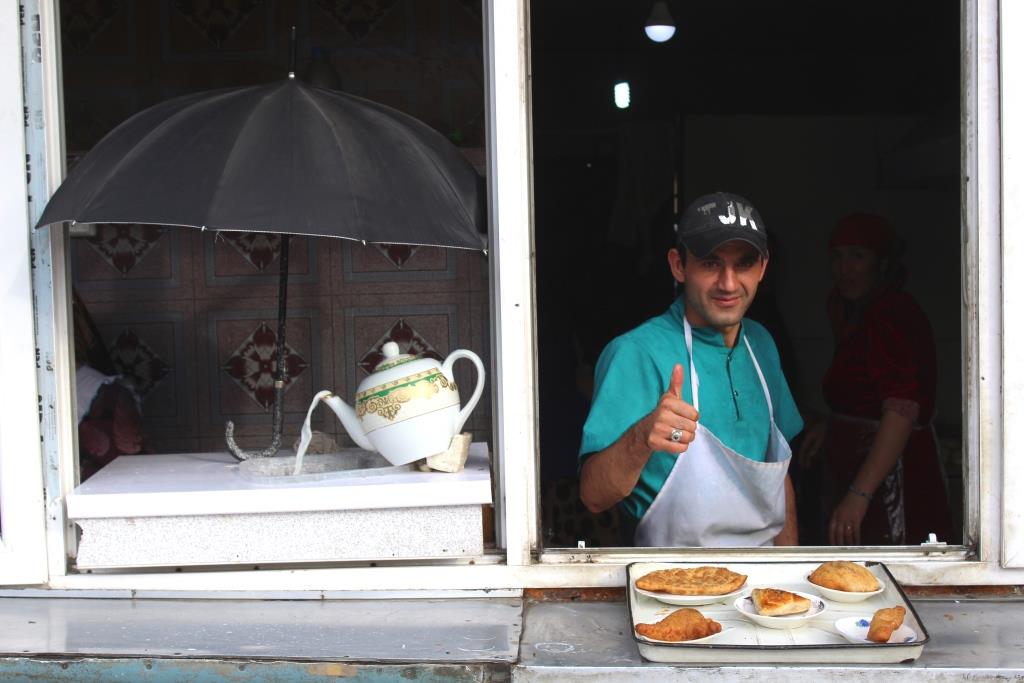 Tadschikistan Duschanbe Lebensmittel Frühstück