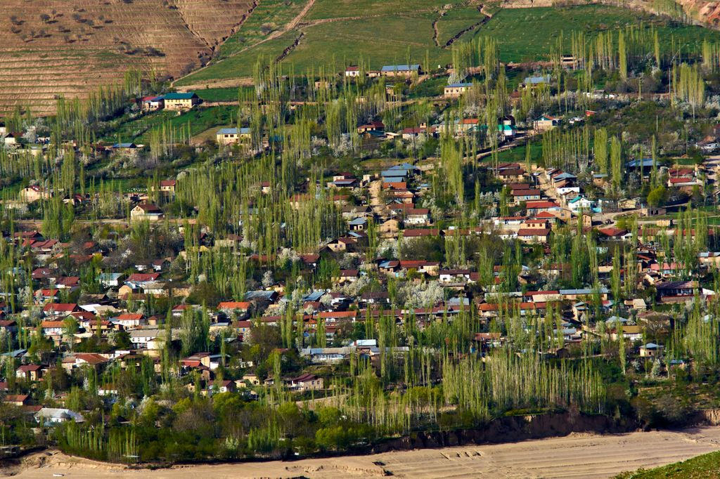 Burchmulla Usbekistan Bild des Tages Frühling Grün