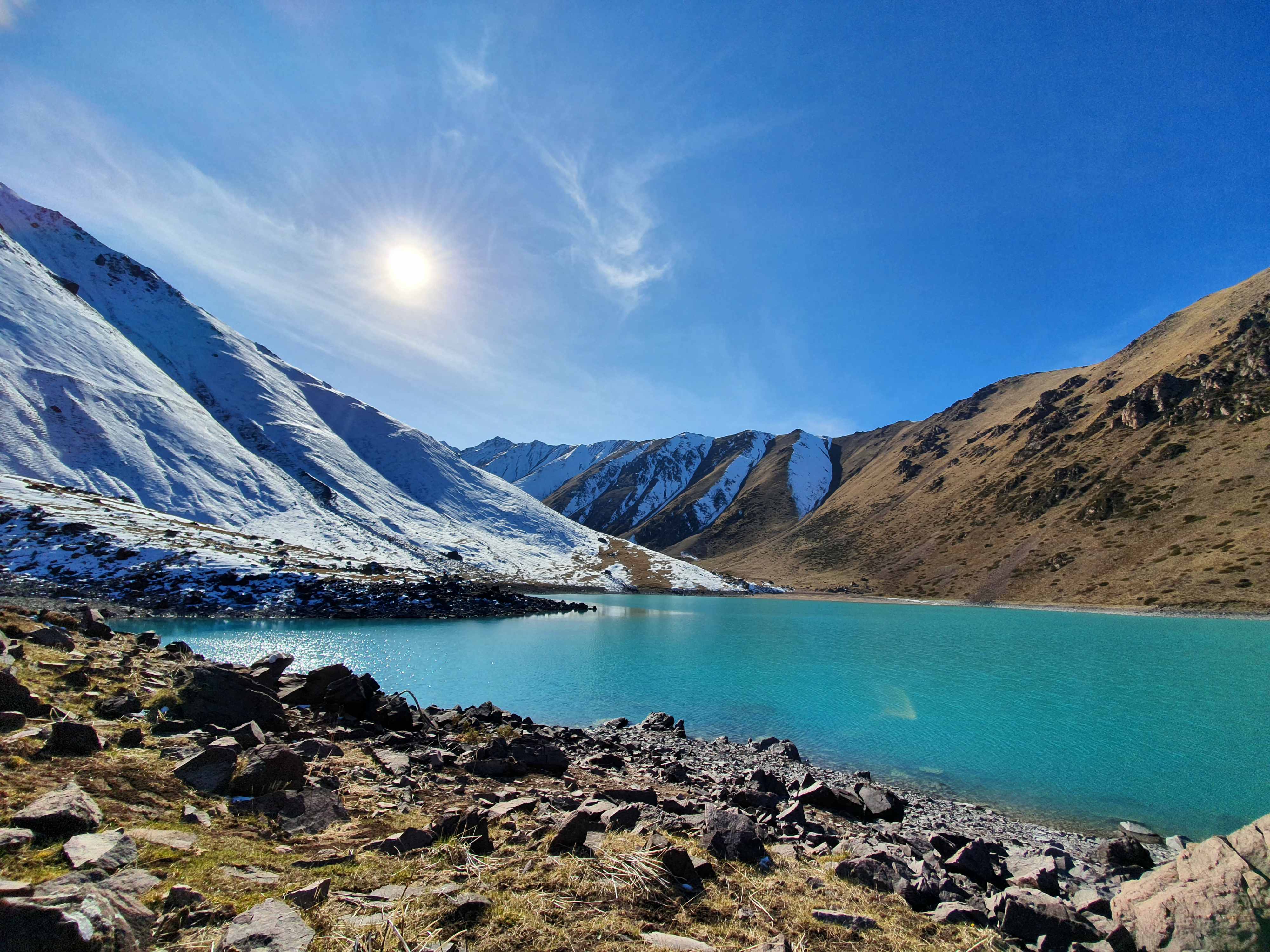 Kirgistan Köl-Tor Natur See Gebirge