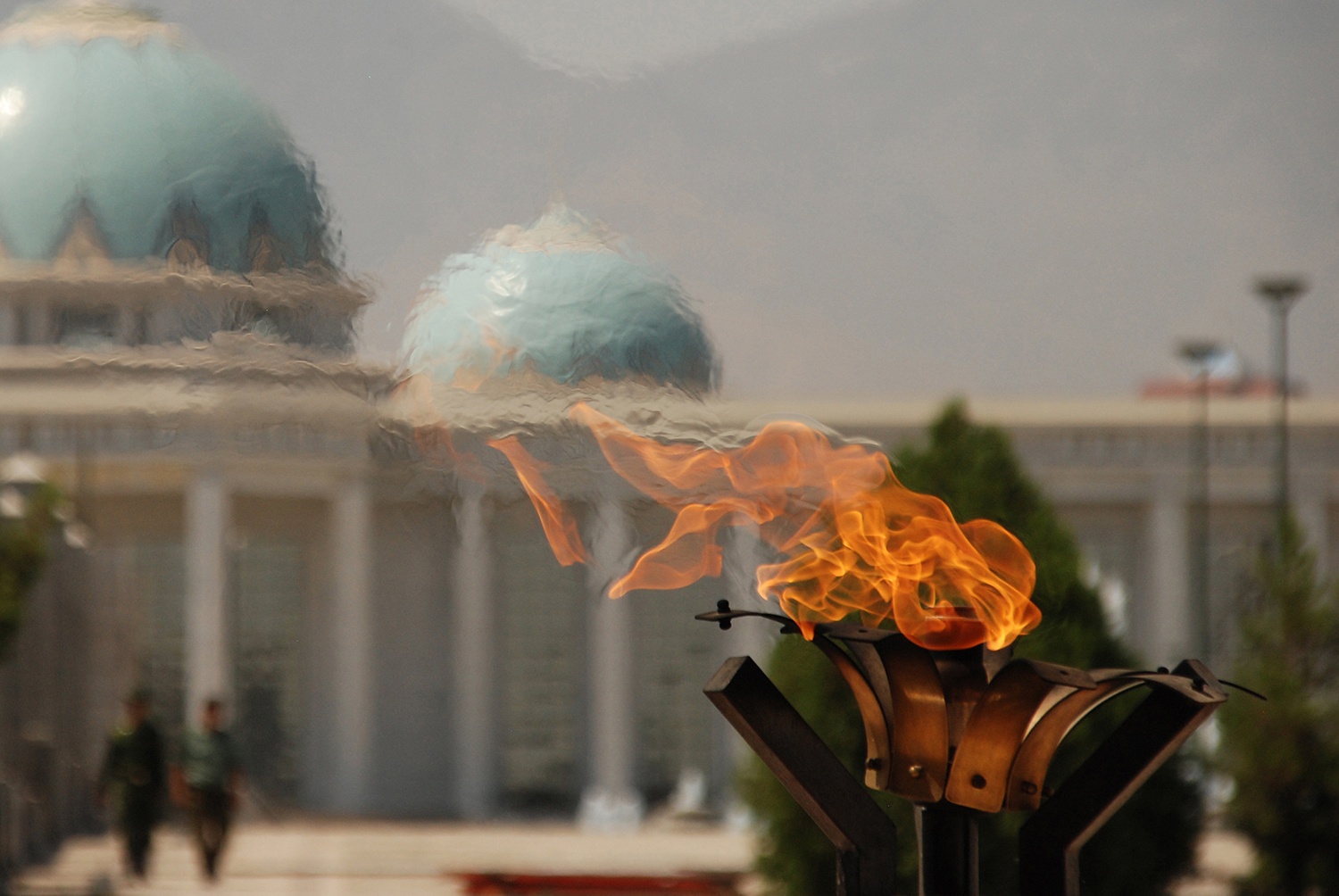 Bild des Tages Turkmenistan Aschgabat Monument