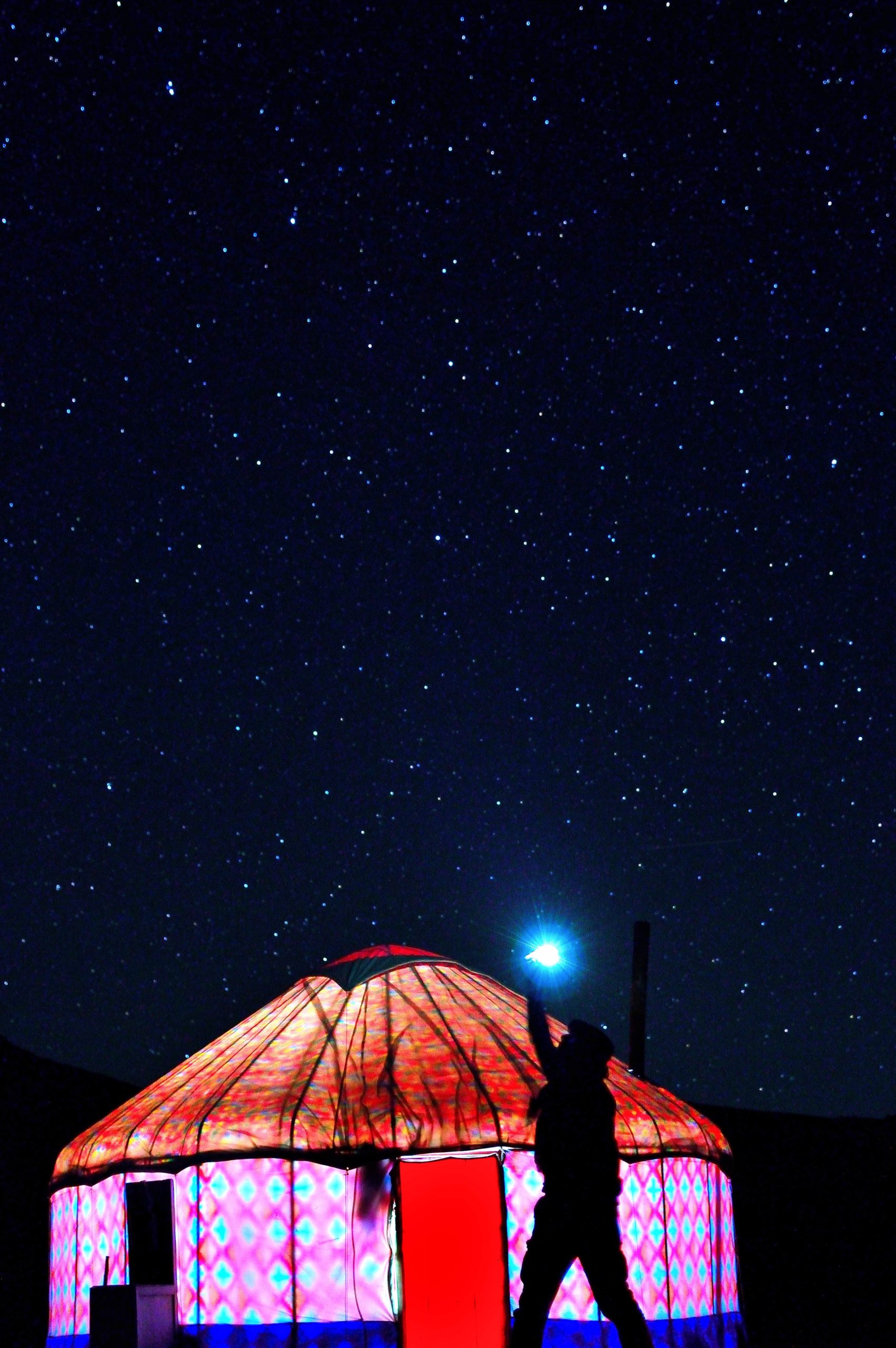 Bild des Tages Kirgistan Son-Köl Lake Nacht Licht