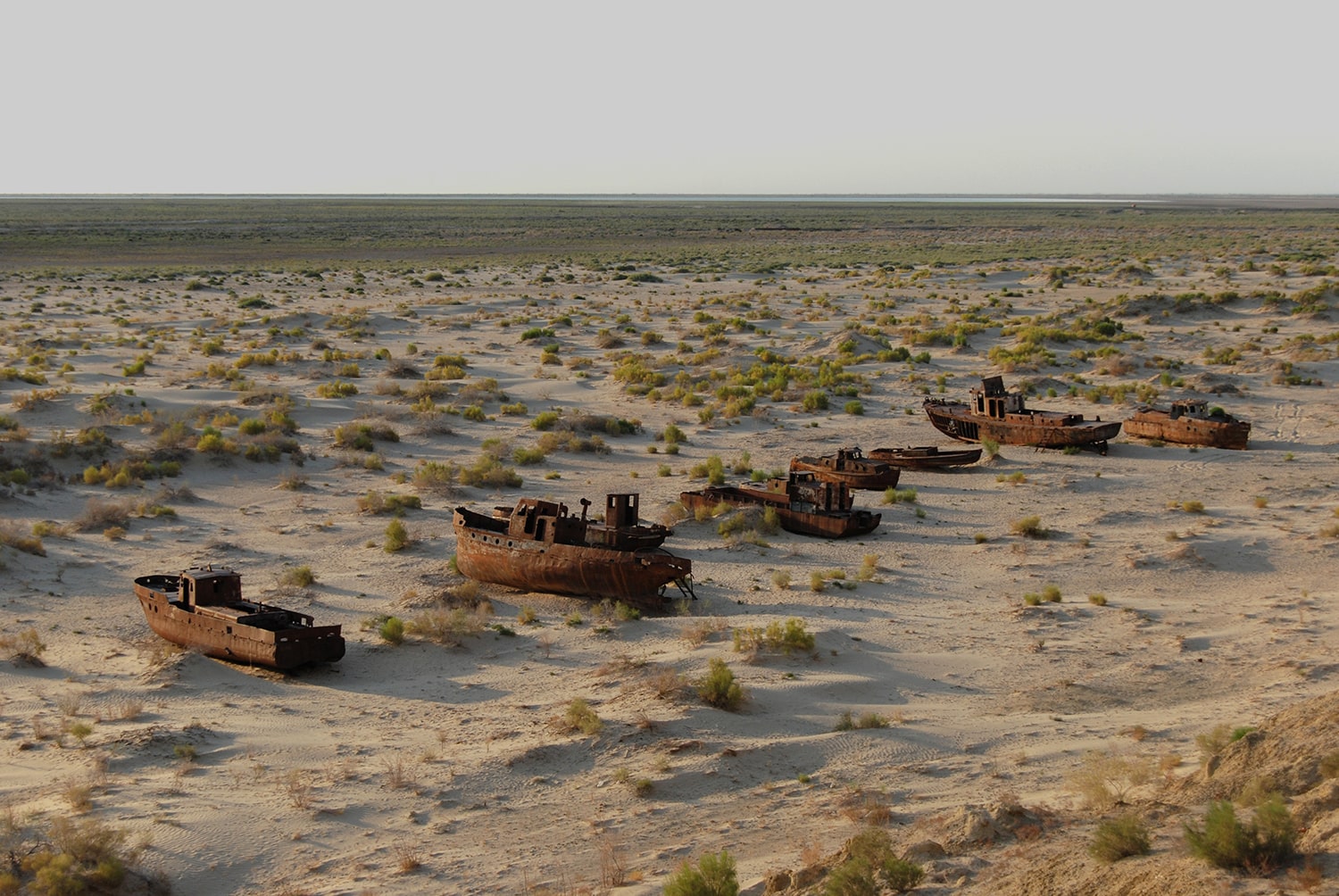 Boote, Usbekistan, Aralsees, Aralkum, Bild des Tages