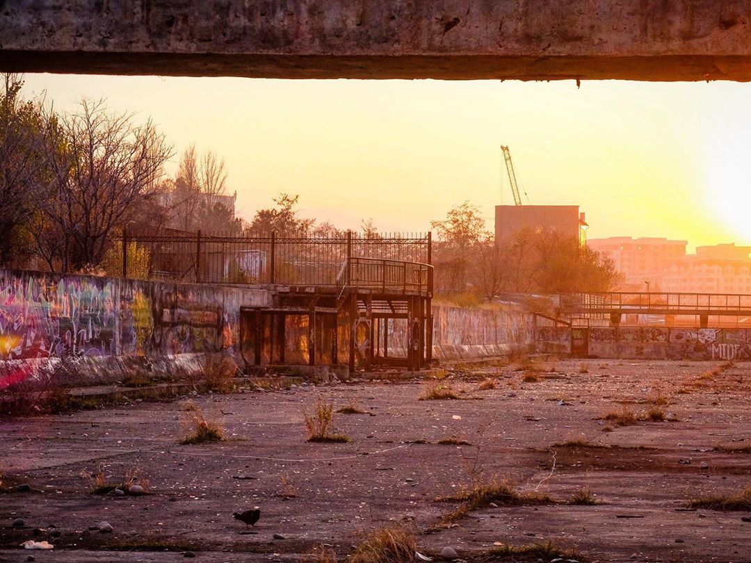 Graffiti Bischkek Kirgistan Sonnenuntergang