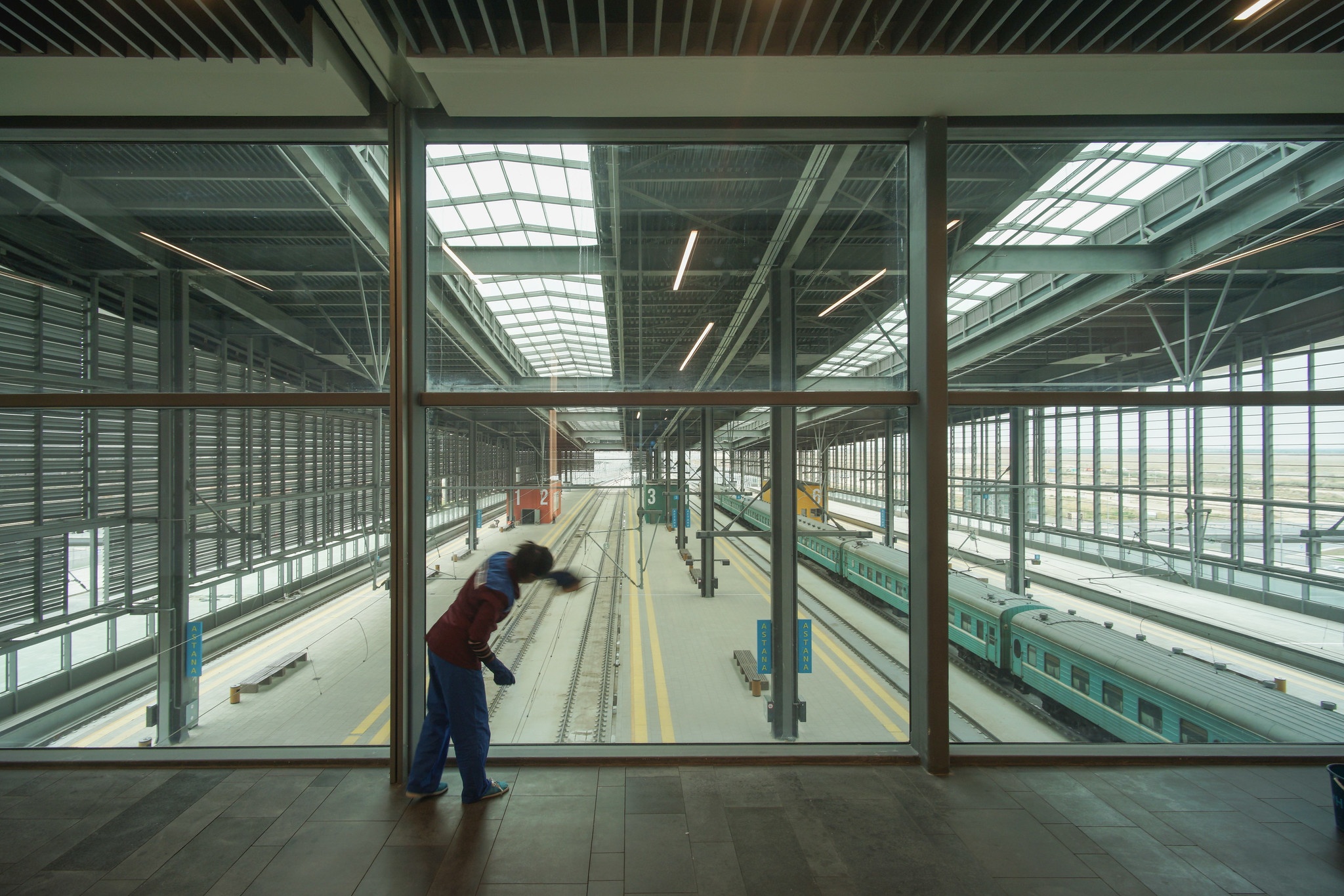 Kasachstan Nursultan Fenster Bahngleis