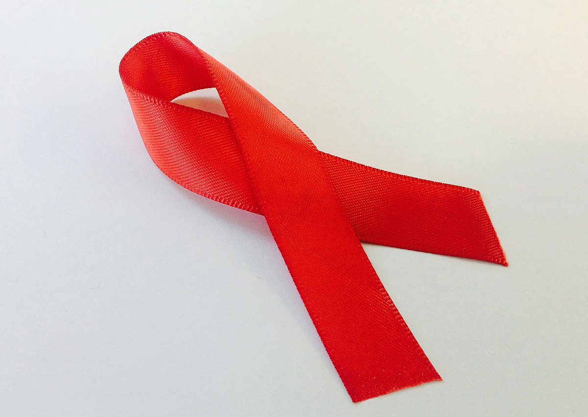 AIDS_Awareness_Ribbon_(27024515711)_(cropped)