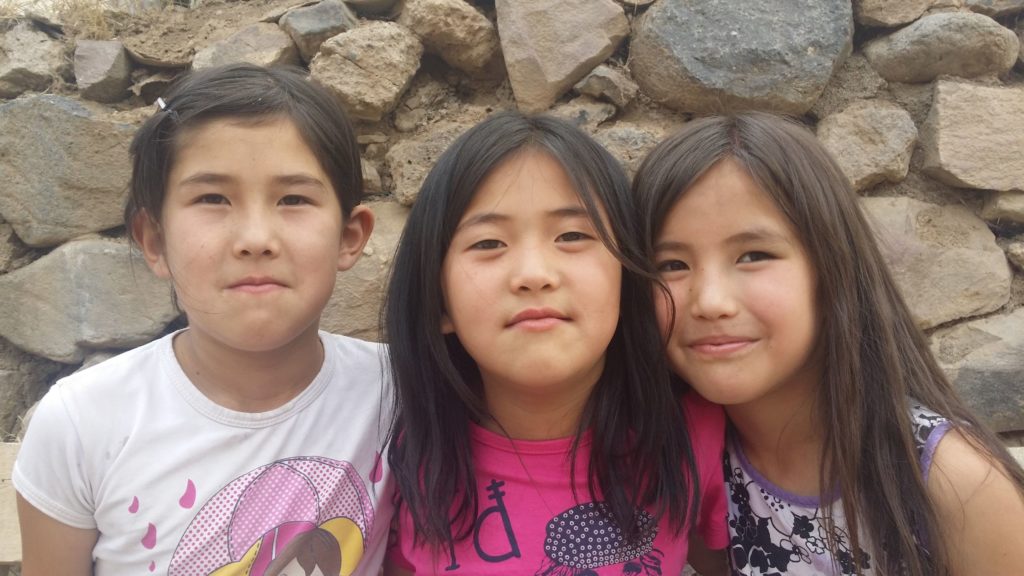 Three young Van Kyrgyz girls.