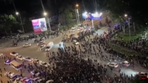 A crowd gathered in Bishkek on the night of 17 to 18 May. Screenshot: KinoPro.