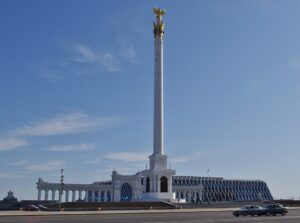 Independence Square, Astana. Ken and Nyetta, CC BY 2.0 , via Wikimedia Commons.