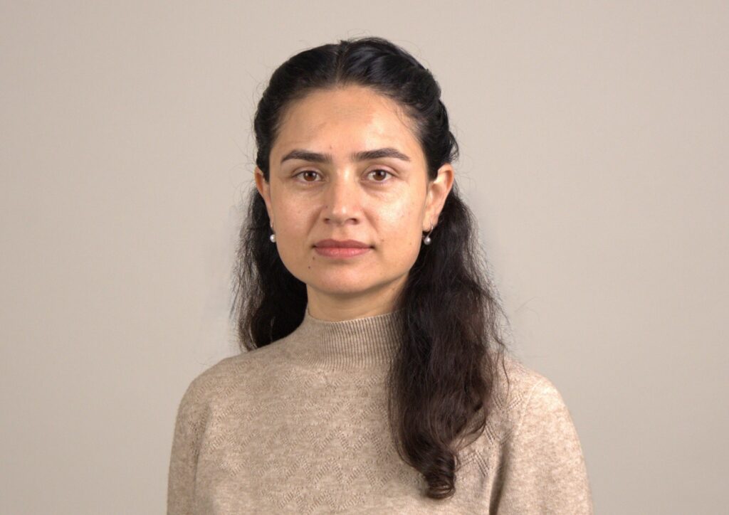 Nadia Ali, researcher at bicc-Bonn International Centre for Conflict Studies, whose work focuses on land rights, development and political marginalisation in Gilgit-Baltistan, Pakistan. Photo: Courtesy of Nadia Ali.