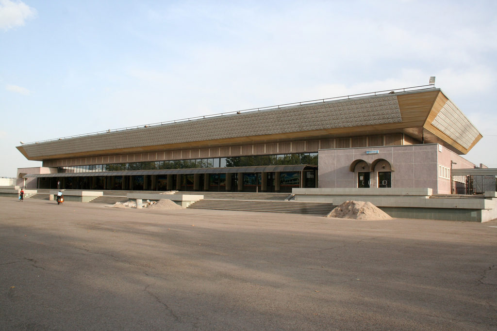 Aéroport Tachkent Ouzbékistan Karimov