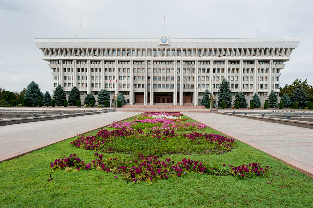 Parlement Kirghizstan