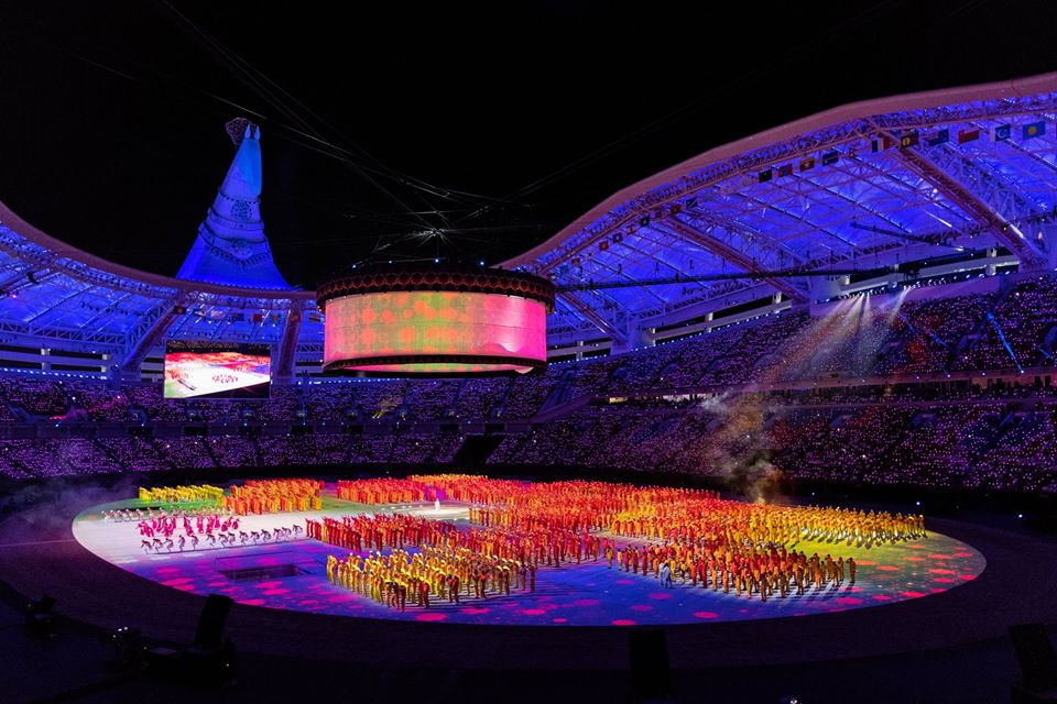 Jeux asiatiques Achgabat Turkménistan Stade Cérémonie ouverture Foule