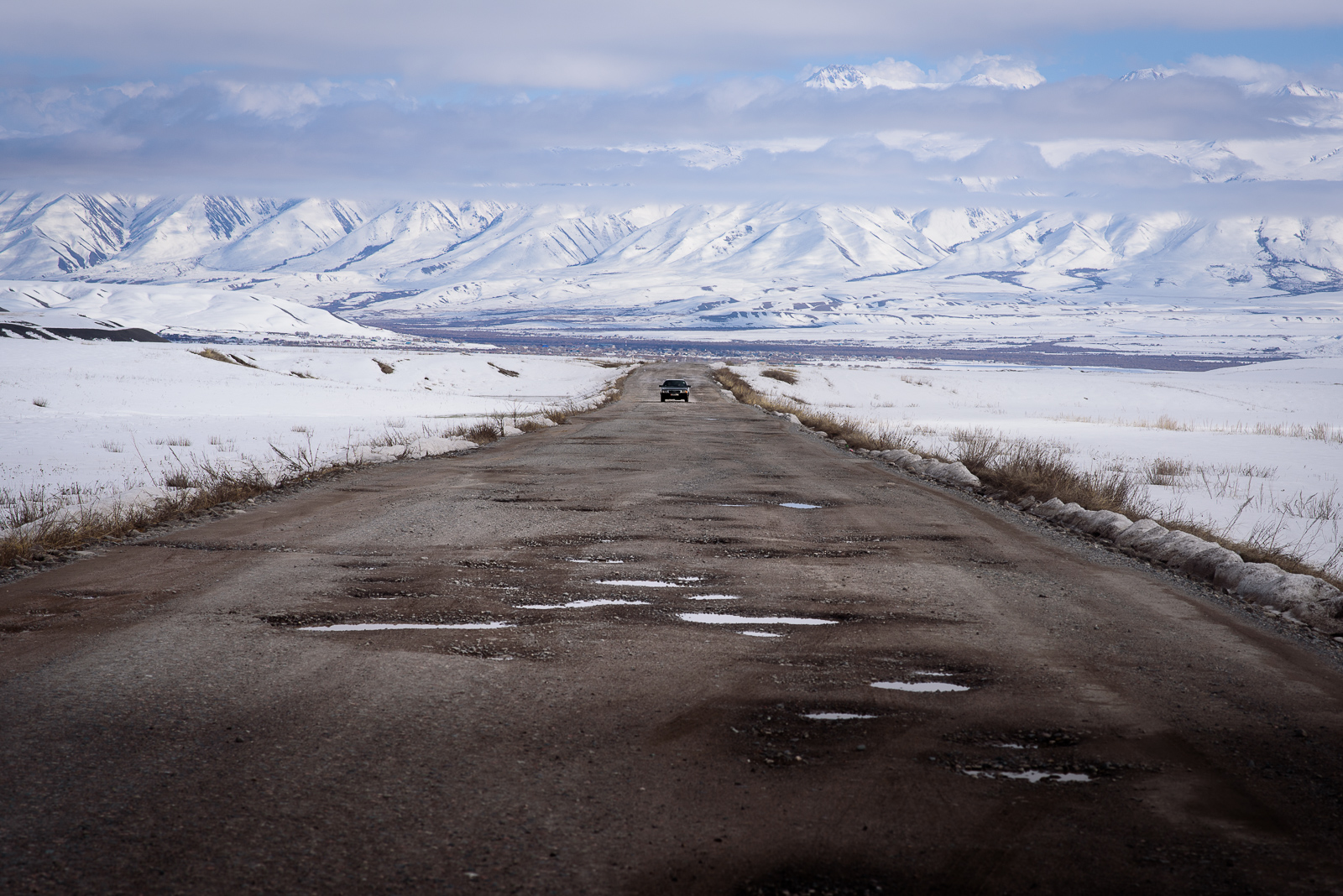 Route de montagnes Kirghizstan