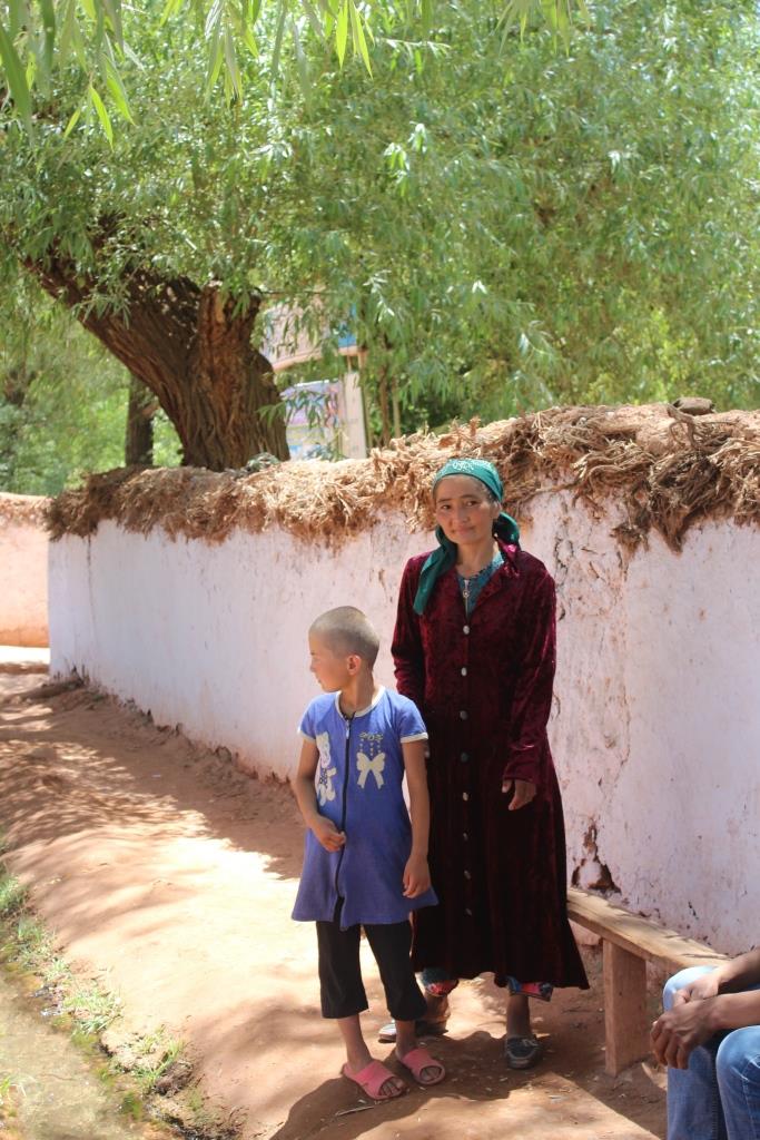 Crâne rasé Tradition Ouzbékistan