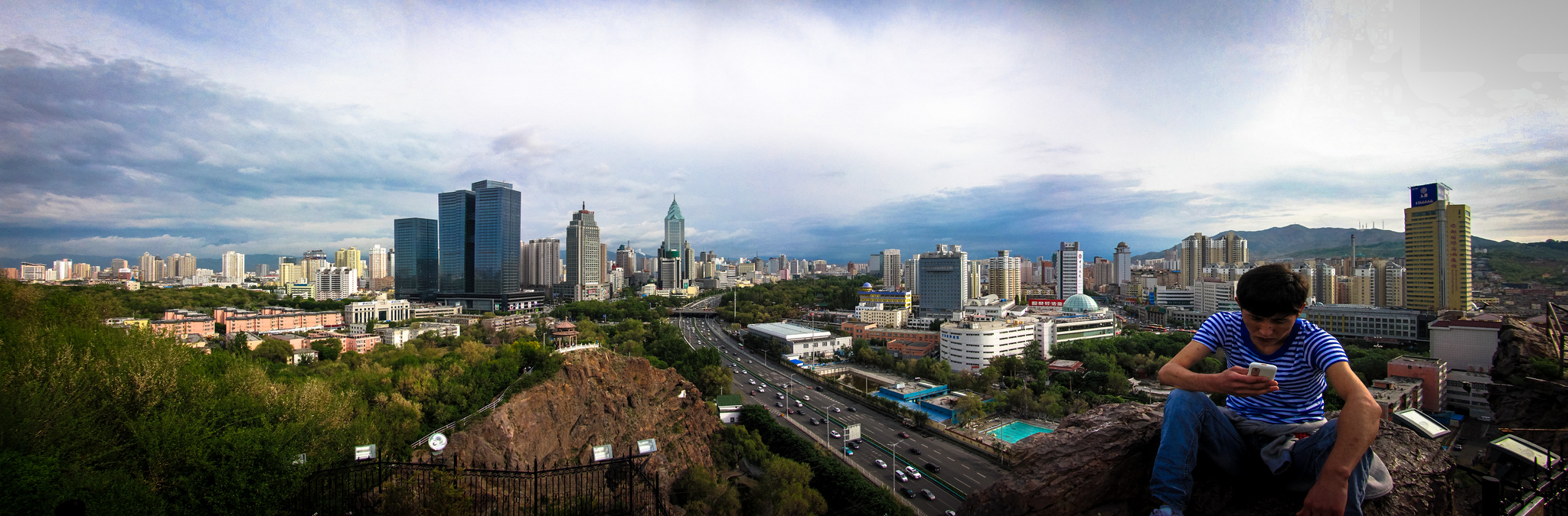 Urumchi Xinjiang Région ouïghoure Chine Capitale gratte ciels ville