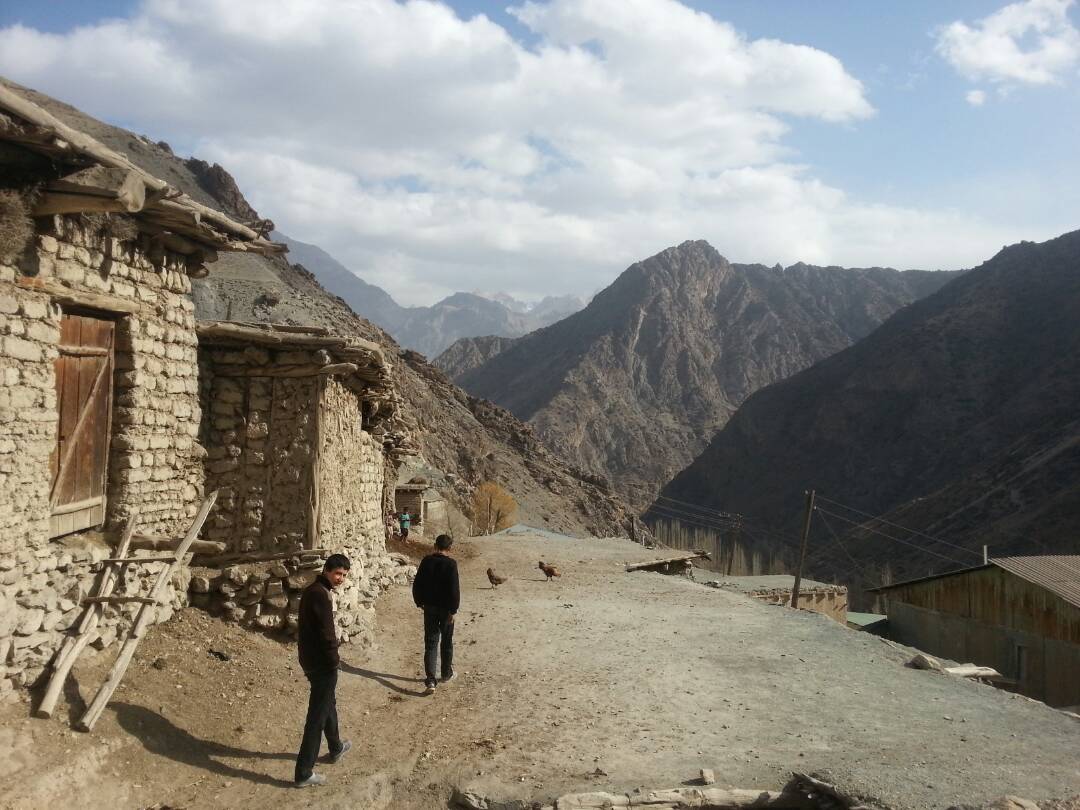 Voru Tadjikistan Village Montagne Pauvreté