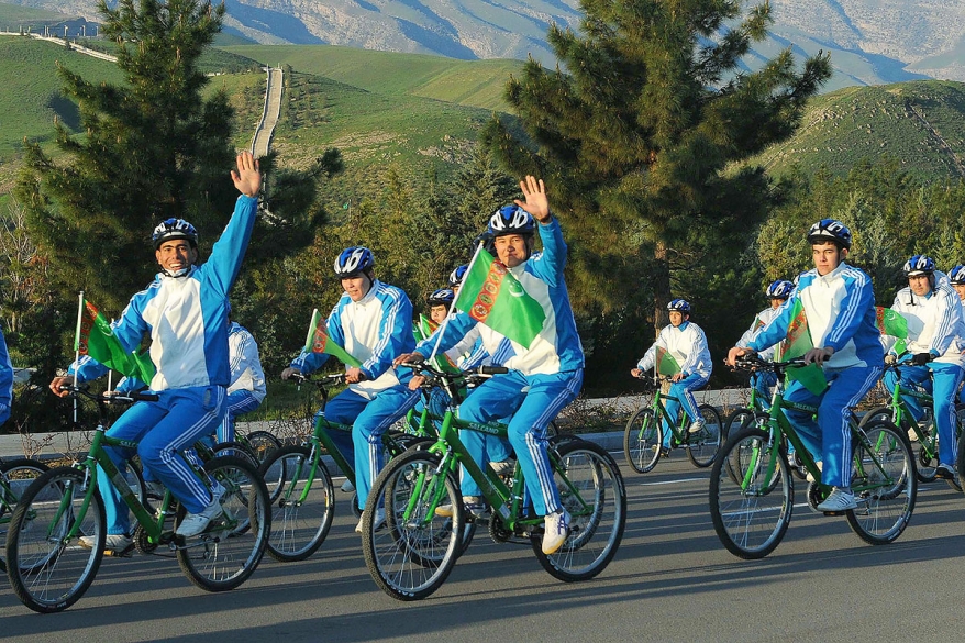 Vélo Turkménistan