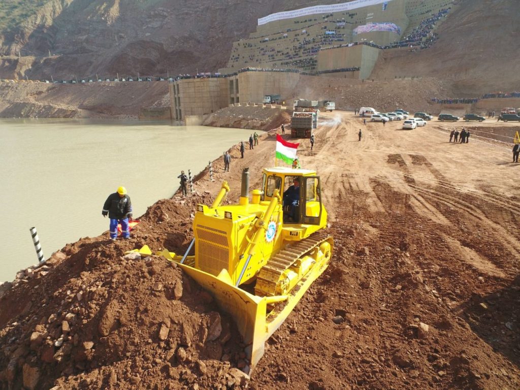 Chantier Barrage Rogun Tadjikistan