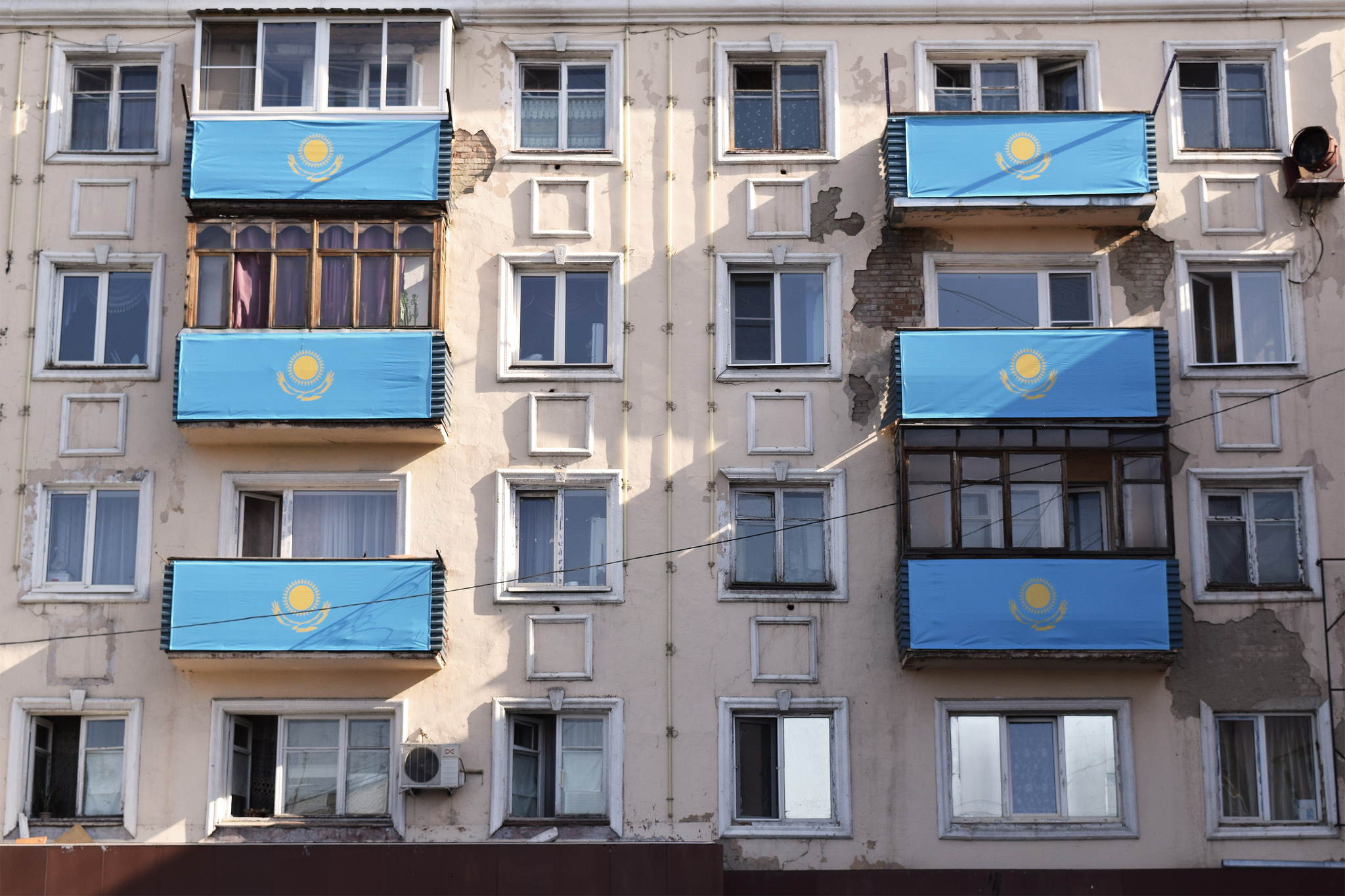 Drapeau Kazakhstan Balcon Immeuble Öskemen