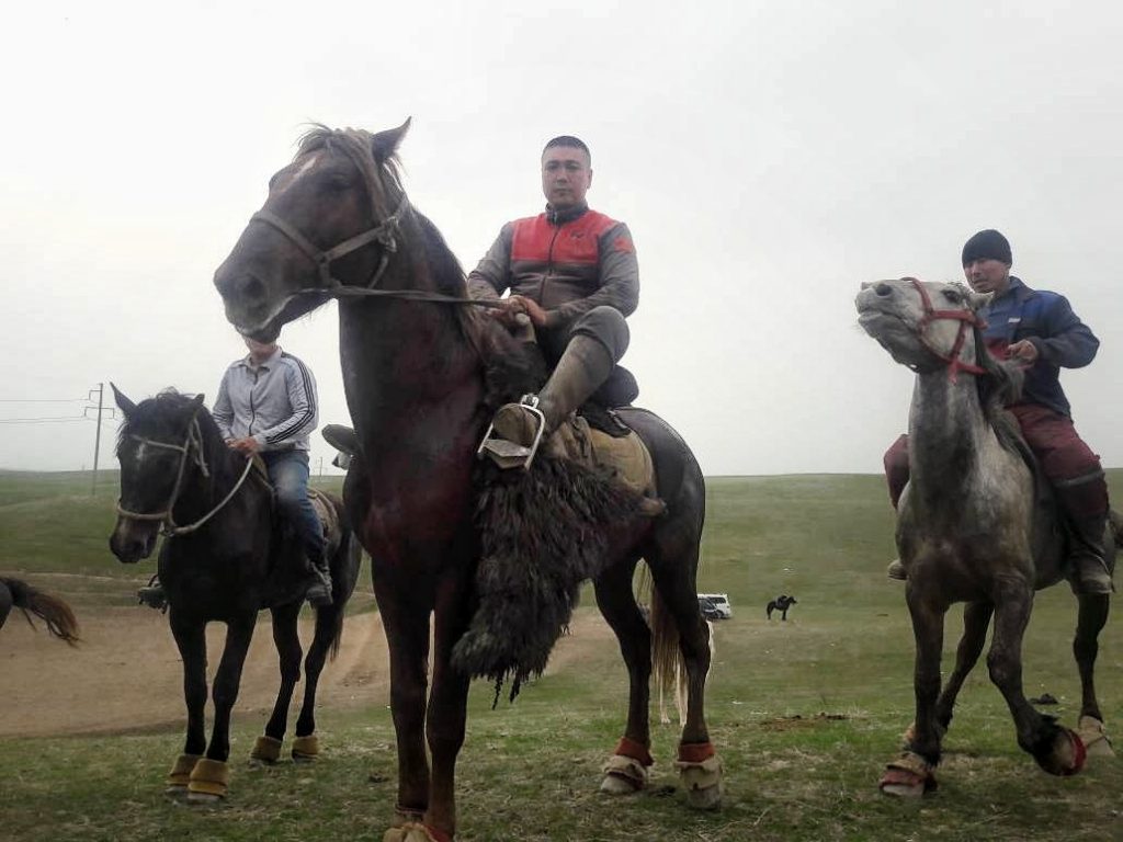 Kök-Börü Sport équestre Kirghizstan Cheval Nourbek Akmatov