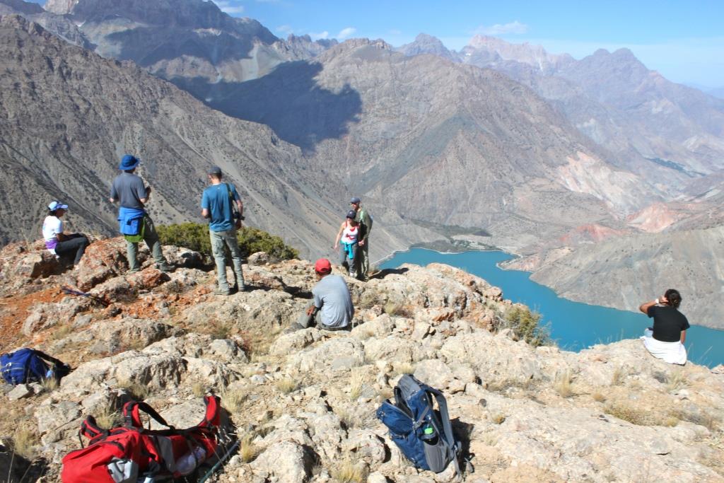 Tourisme Touristes Tadjikistan Montagne Vallée Lac