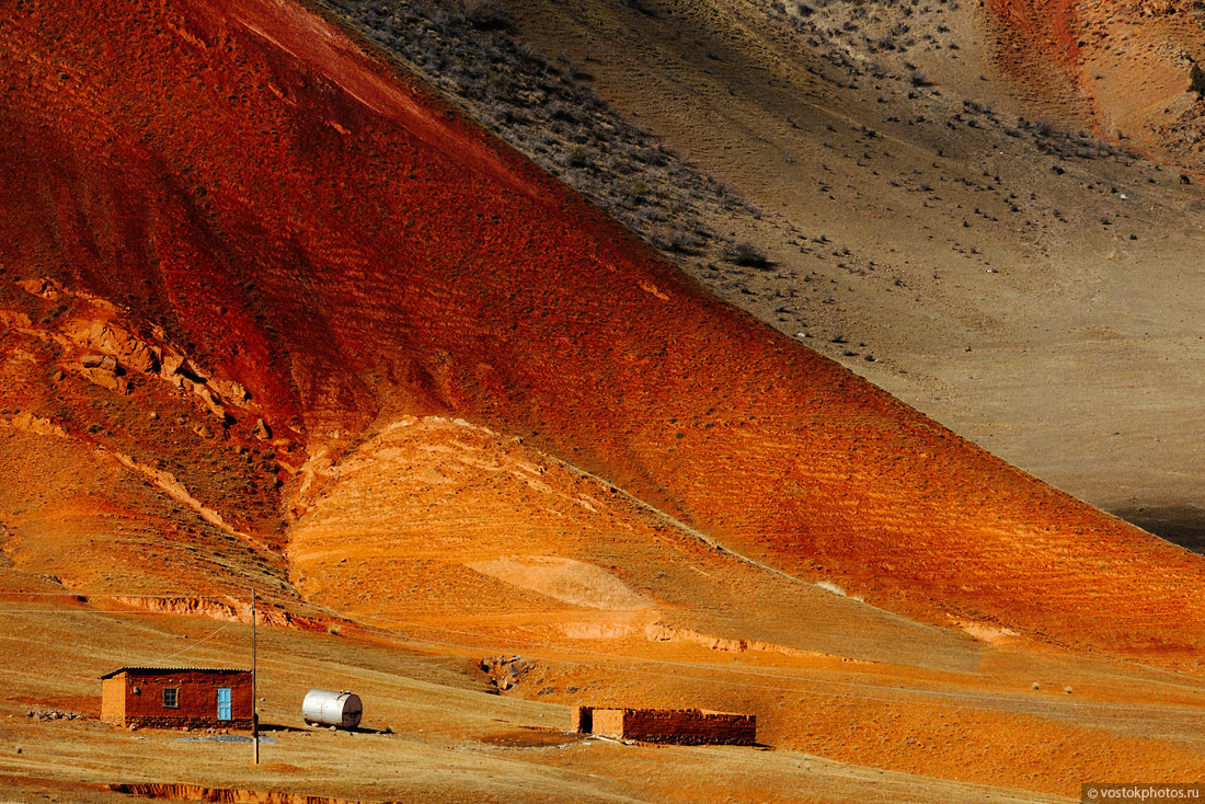 Kirghizstan Pamir Montagne Reportage Paysages Maison isolée