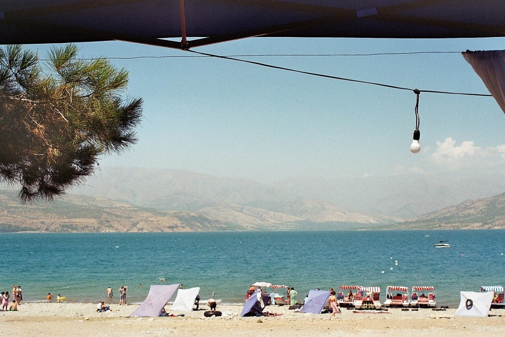 Tcharvak Lac Ouzbékistan Ete Détente