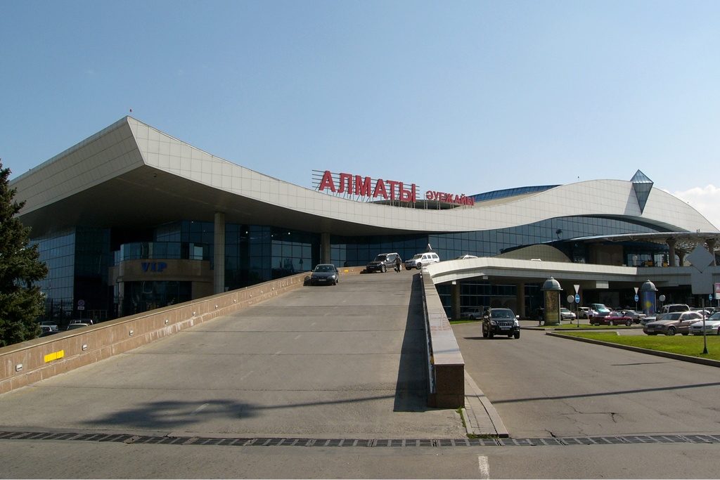 Aéroport Almaty Kazakhstan ADP Rachat Négociation