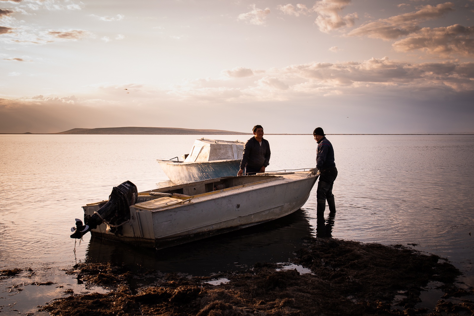 Un soir de pêche sur la Petite Mer d'Aral