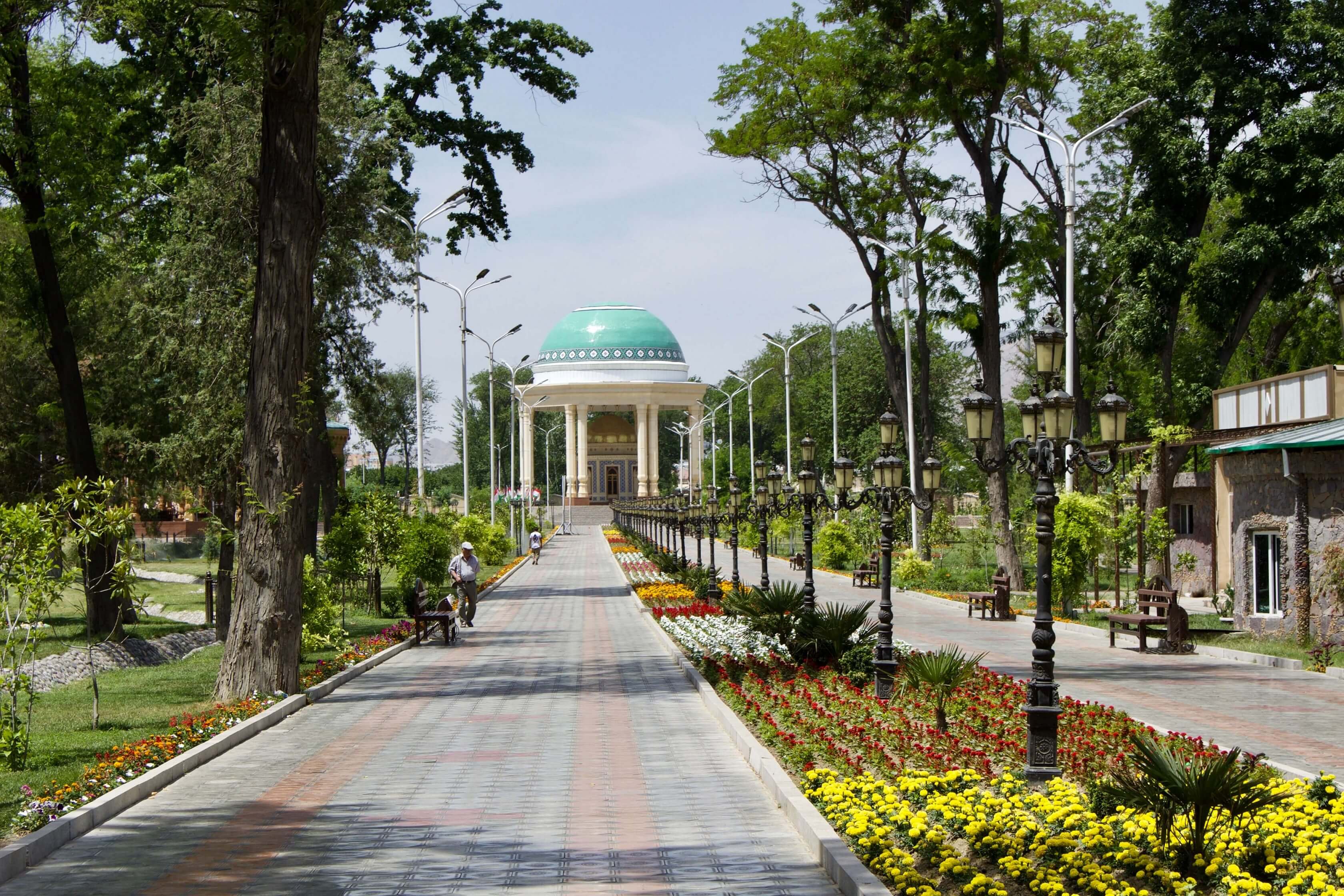 Parc Kamal Khoujandi Khoudjand Tadjikistan