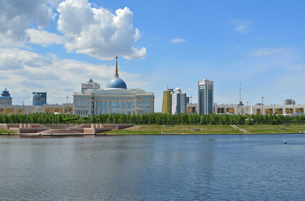 Nur-Sultan Coronavirus Covid-19 Education Cours en ligne e-éducation