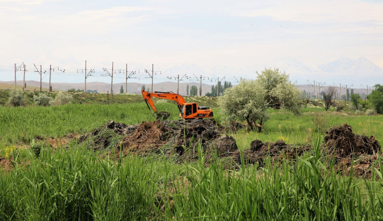 Kazakhstan Jambyl Eau Irrigation Réservoirs Travaux Economie Ecologie Agriculture