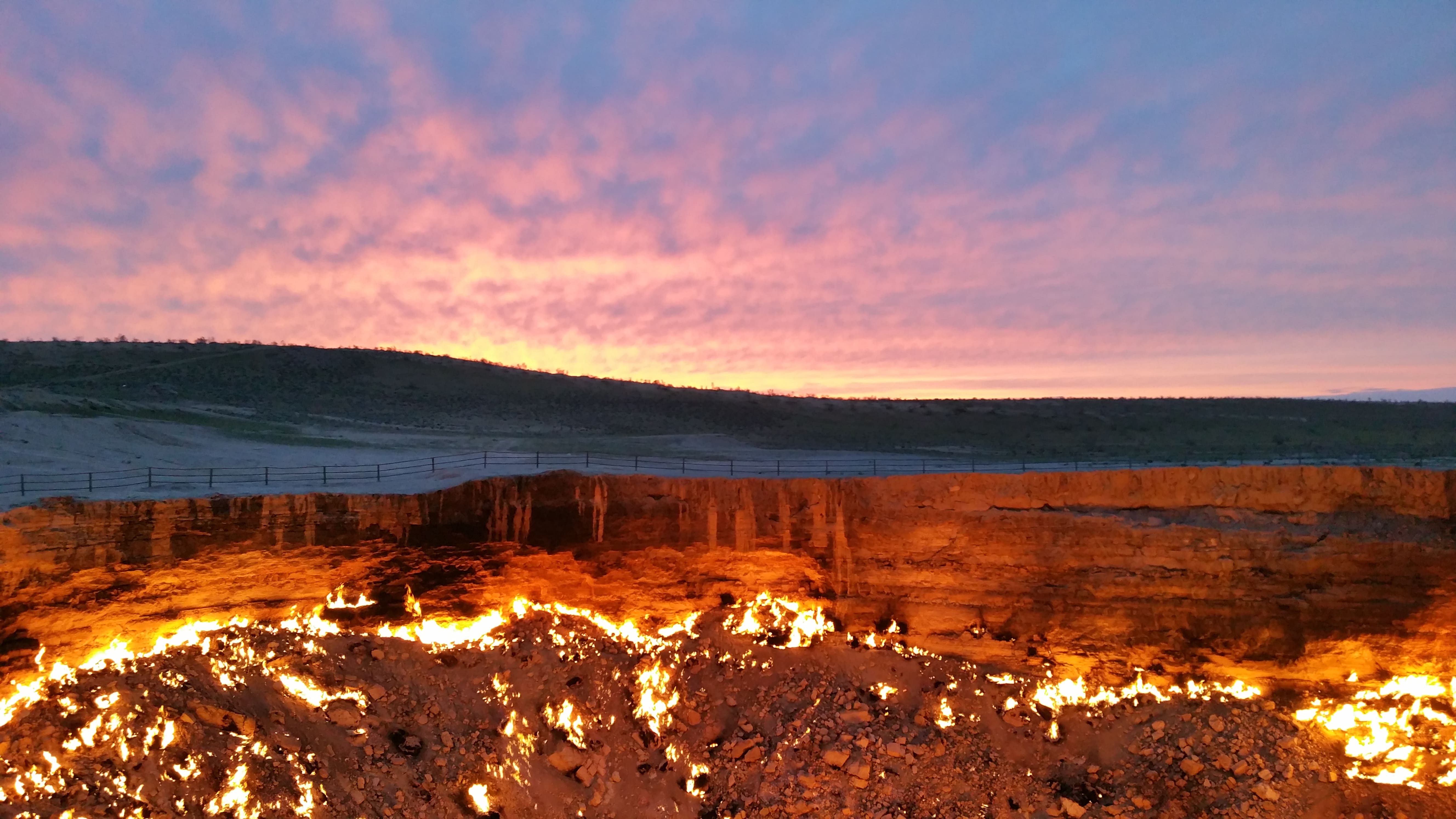 Turkménistan Karakoum Darvaza cratère gaz