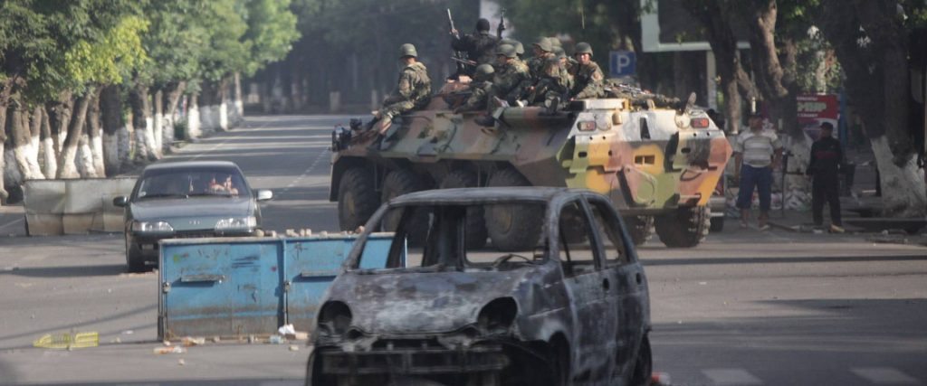 Och Juin 2010 Kirghizstan Violences Interethniques Ouzbeks Affrontements Conflit Pogroms Djalal-Abad