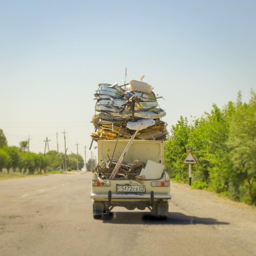 Tadjikistan Voiture Route Bagages