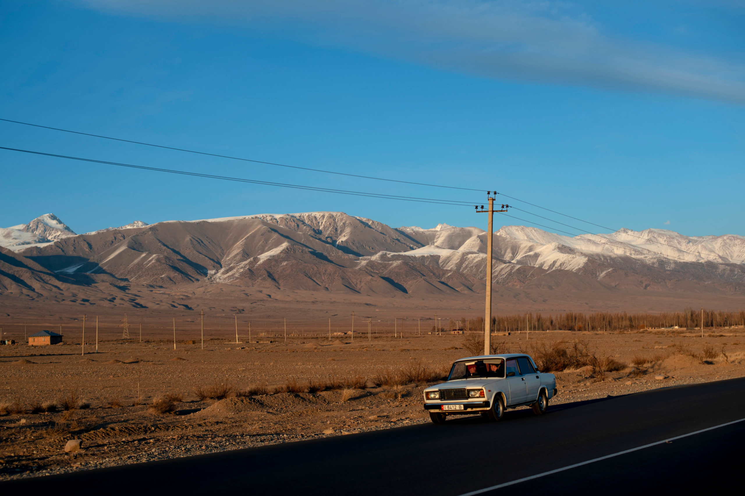 Photo du Jour Kirghizistan Paysage Route