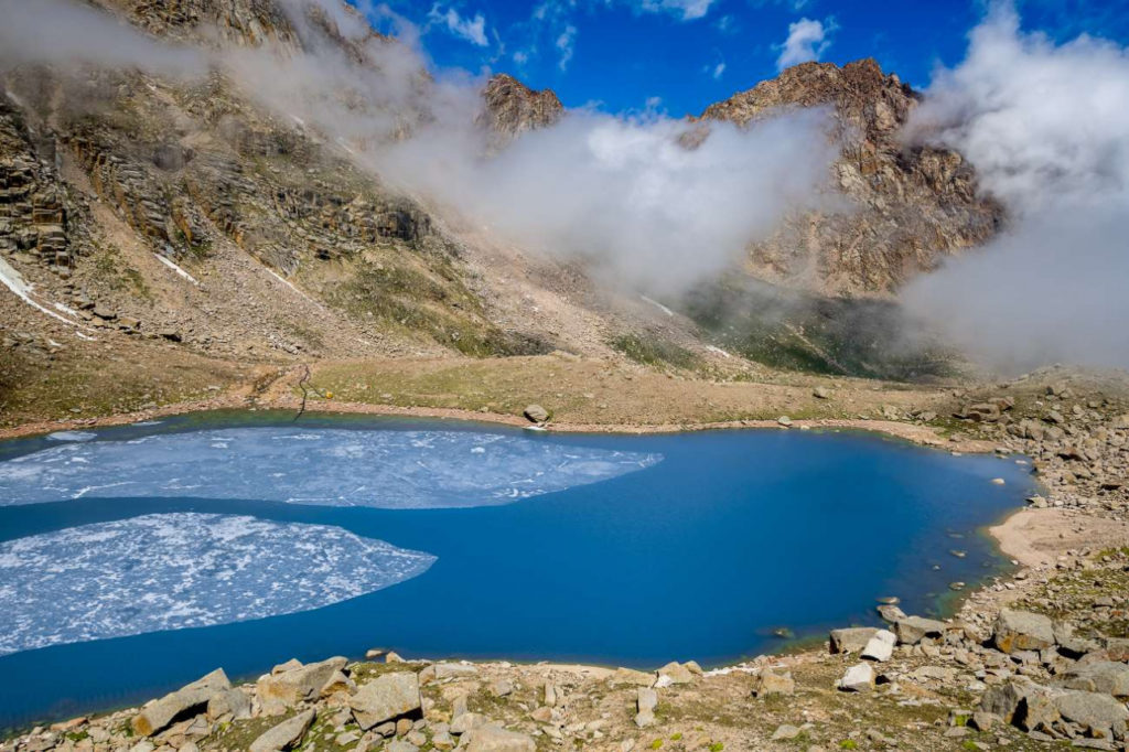 Kazakhstan Environnement Lac Bartogaï Glacier