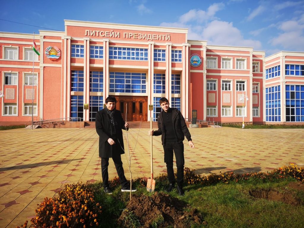 Tadjikistan Douchanbé Environnement Amir Isaïev