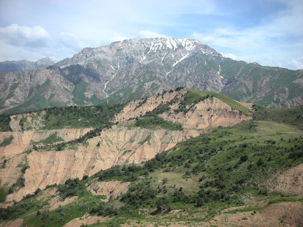 Ouzbékistan Montagne Tchimgan Tian Shan Cluster Montagne Station France