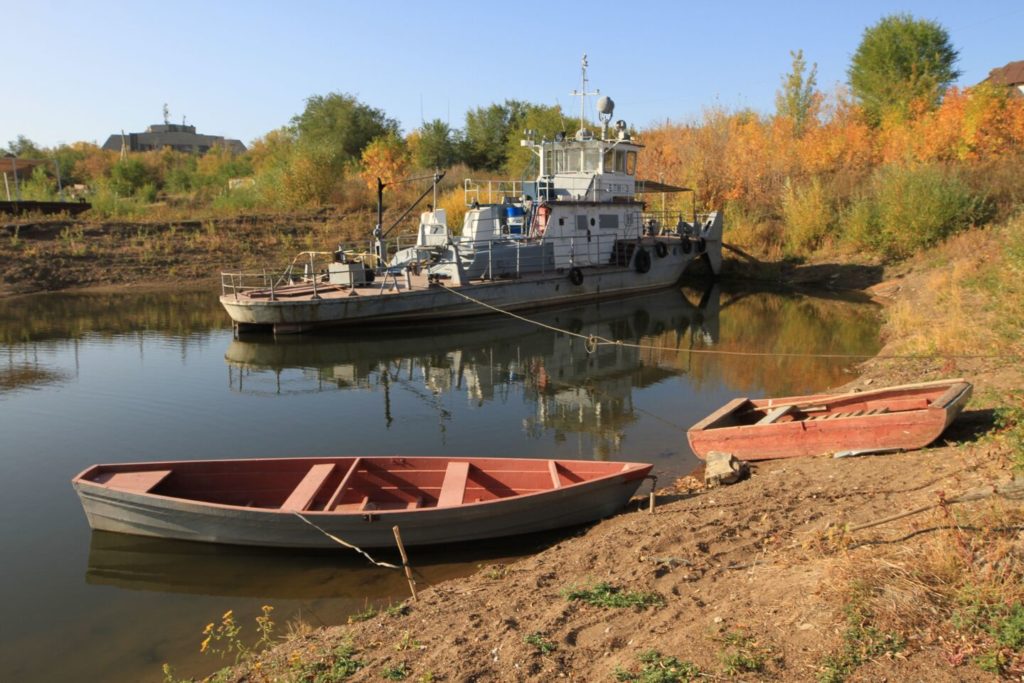 Oural Environnement Bateaux Traversée Kazakhstan