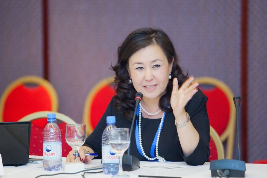 Kazakhstan Relations publiques Entretien Assel Karaoulova