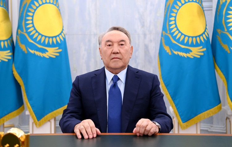 Noursoultan Nazarbaïev Départ Kazakhstan Politique Eviction Crise