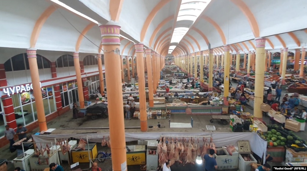 A l’interieur du Bazar Panjchanbe