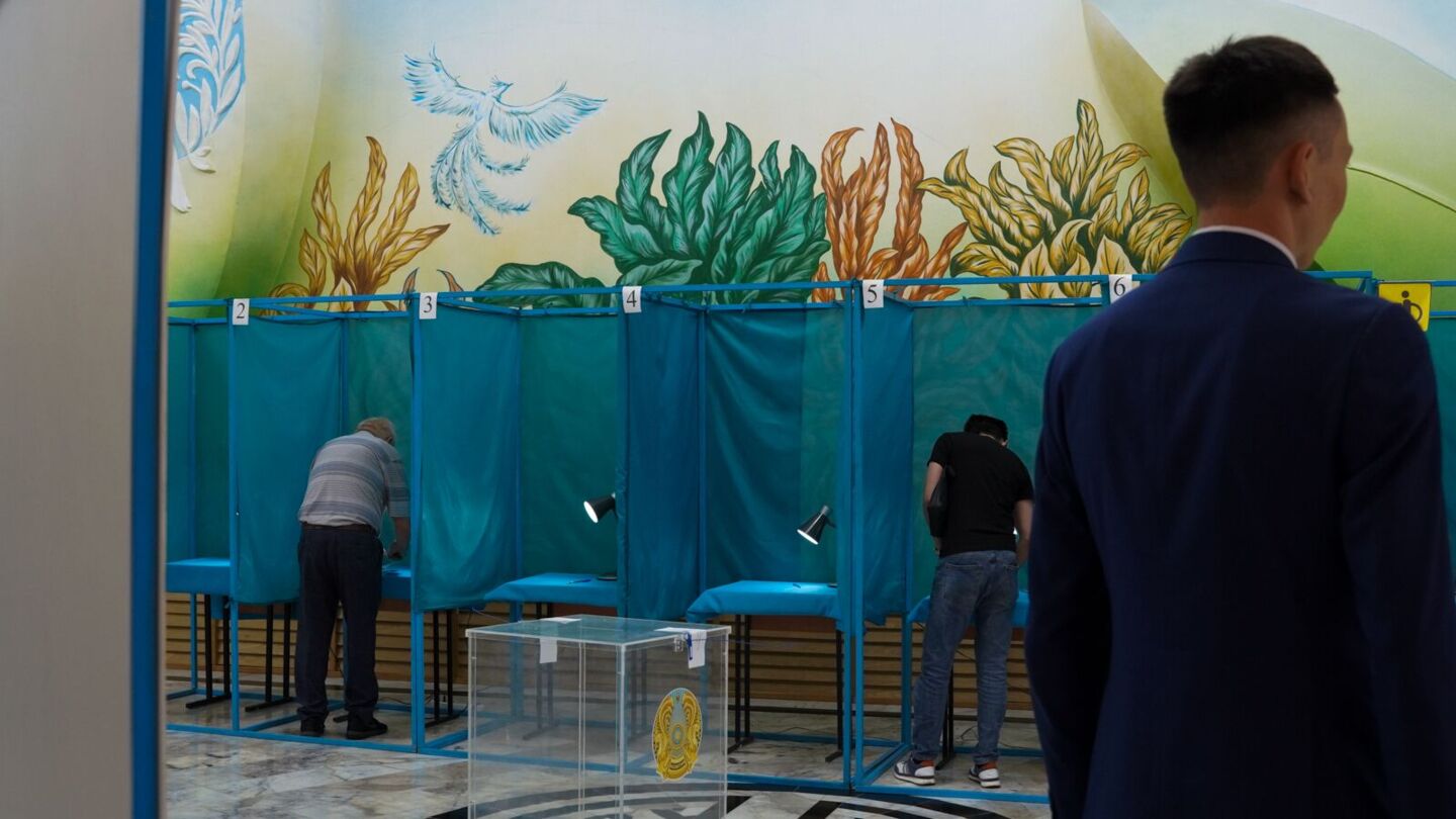 Kazakhstan Election Observateurs