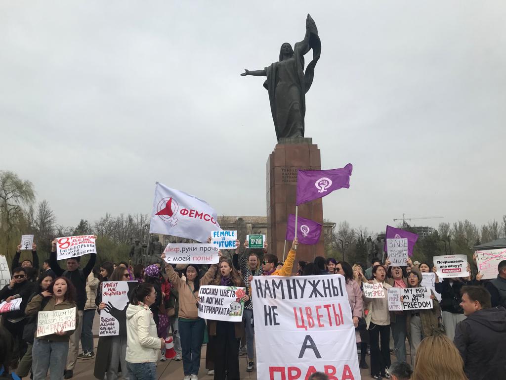 Droits Femmes Asie centrale Kirghizstan Violences Journée du 8 Mars