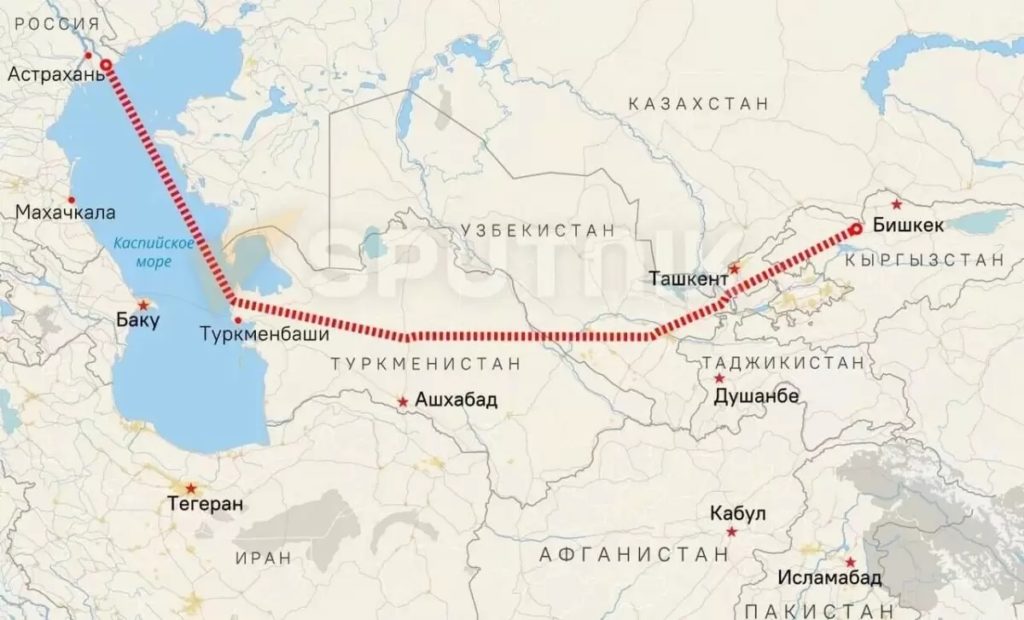 Carte du corridor Sud. L'itinéraire part du sud du Kirghizstan, traverse l’Ouzbékistan puis passe par le port de Turkmenbachi au Turkménistan. Il contourne enfin le Kazakhstan par la mer Caspienne pour atteindre la Russie.