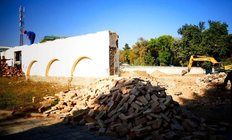 Douchanbé théâtre détruit